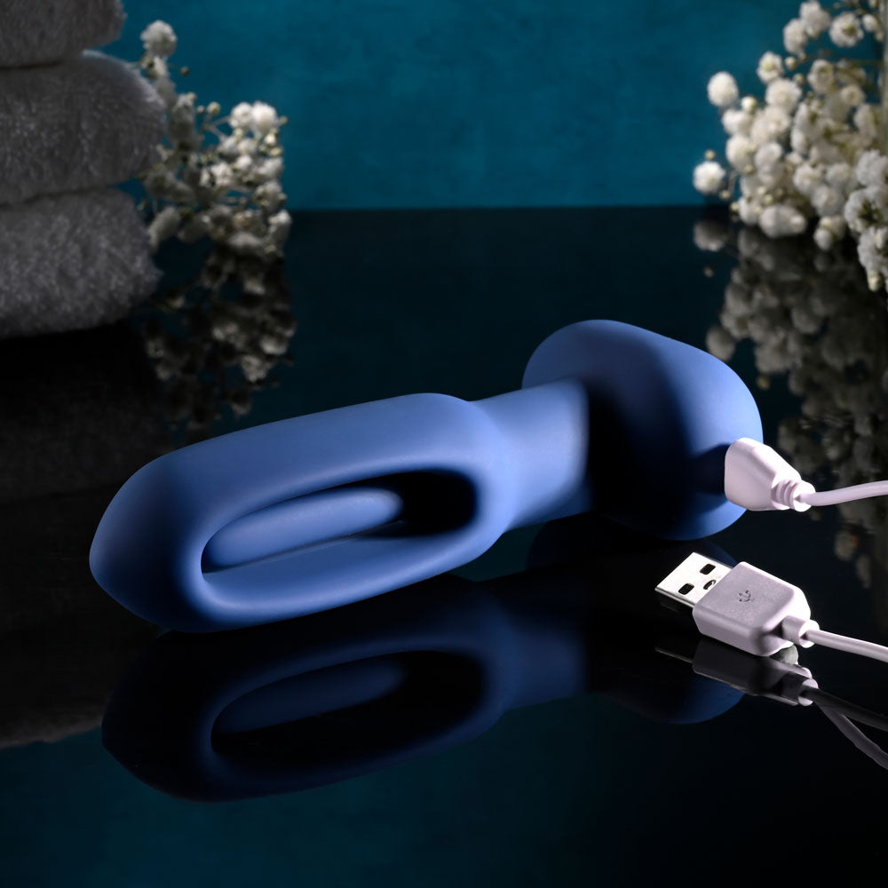 Evolved THE FLAPPER - 14 cm USB Rechargeable Vibrating and Flapping Butt Plug with Remote