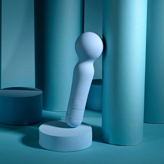 Evolved IRIS - 18.3 cm USB Rechargeable Massage Wand
